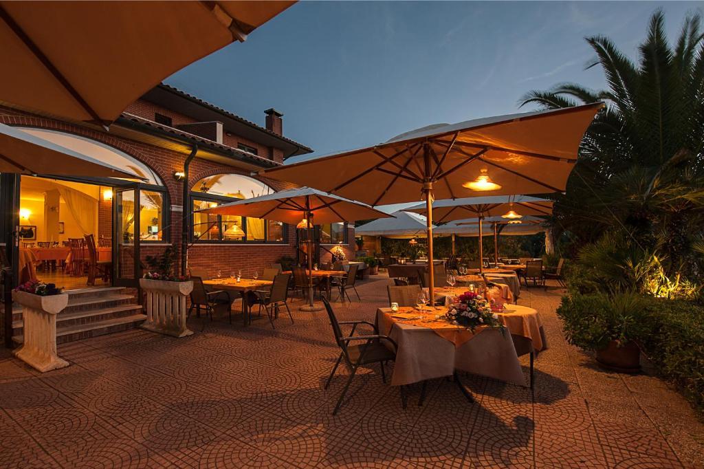 Hotel Parco Delle Cale Puntone di Scarlino Ngoại thất bức ảnh